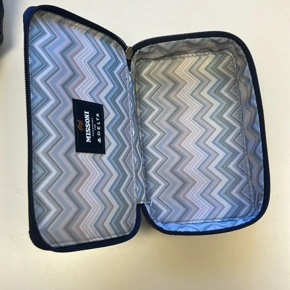 Missoni Travel Case - Picture 7 of 7